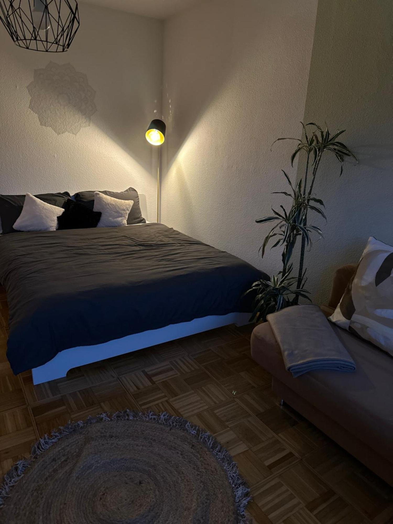 Charmante Wohnung Im Zentrum Leipzig Exterior foto